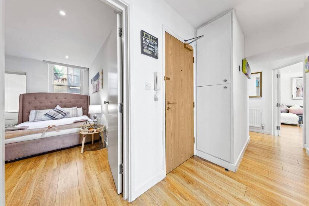 3 Bedroom Apartment In Haymarket Central London Sleep 10 Hy2 Ngoại thất bức ảnh