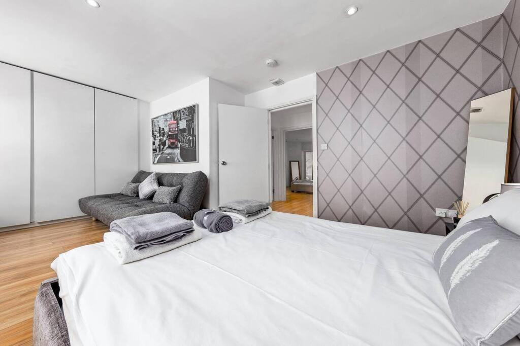 3 Bedroom Apartment In Haymarket Central London Sleep 10 Hy2 Ngoại thất bức ảnh