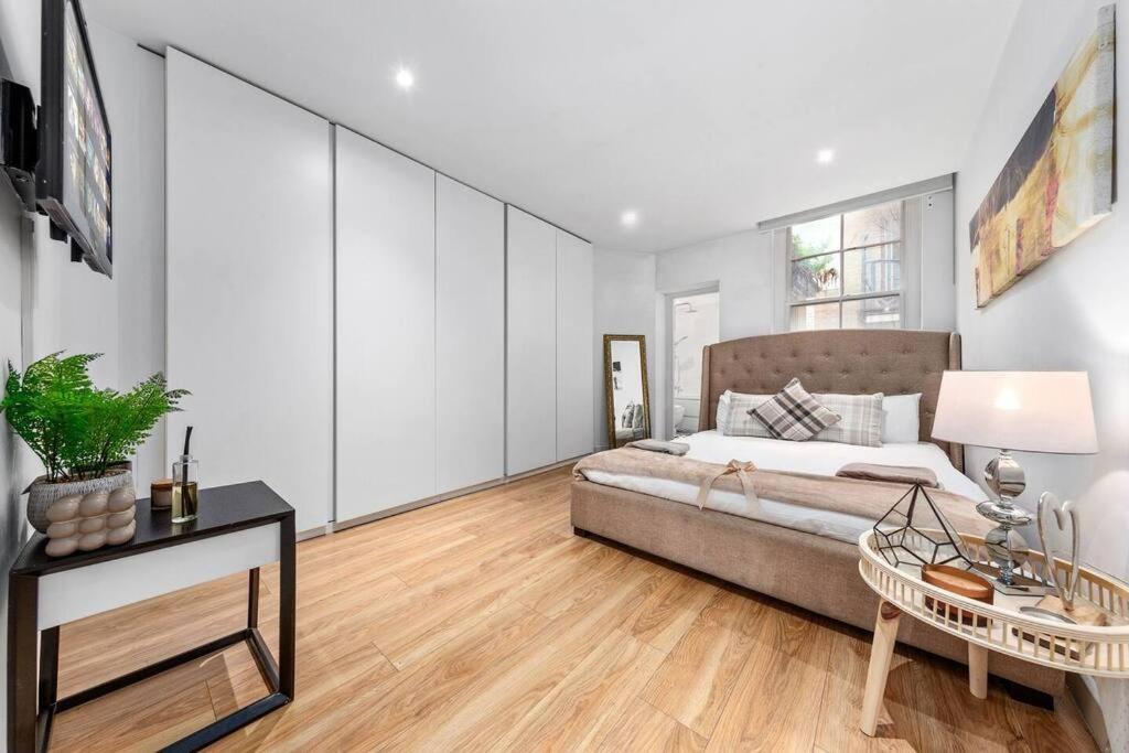 3 Bedroom Apartment In Haymarket Central London Sleep 10 Hy2 Ngoại thất bức ảnh